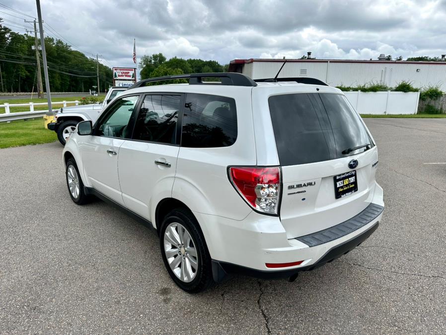 2011 Subaru Forester 2.5X Limited photo