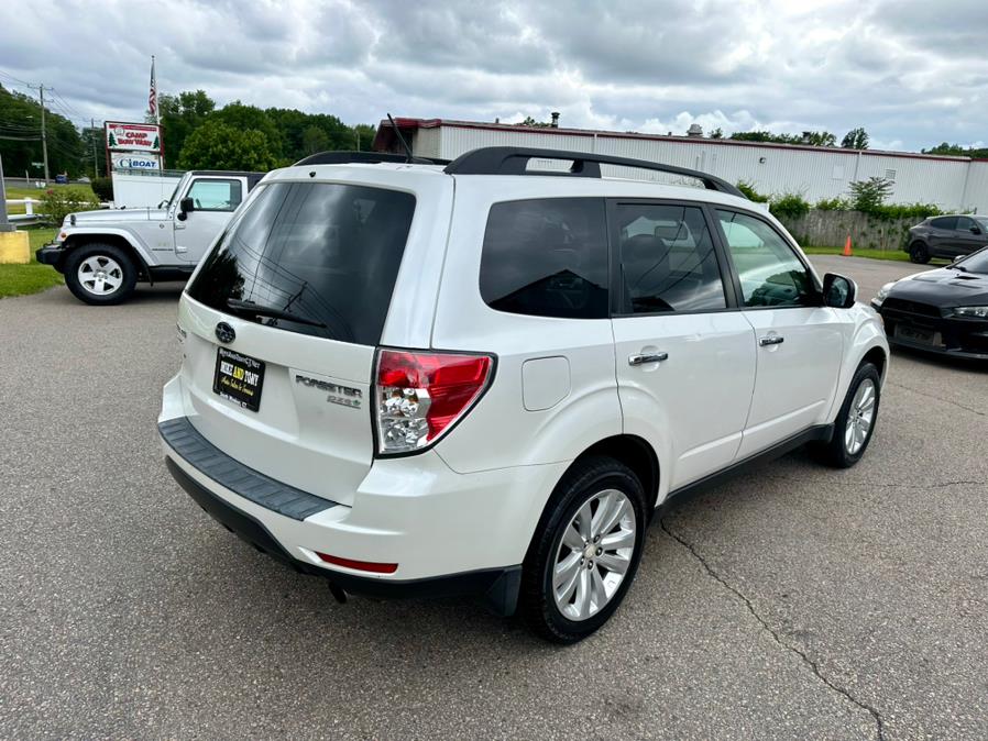 2011 Subaru Forester 2.5X Limited photo