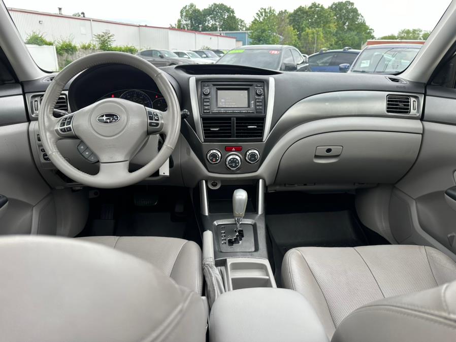 2011 Subaru Forester 2.5X Limited photo
