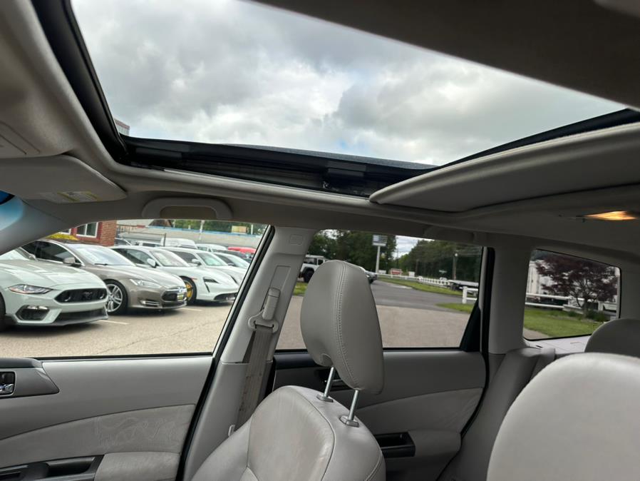 2011 Subaru Forester 2.5X Limited photo