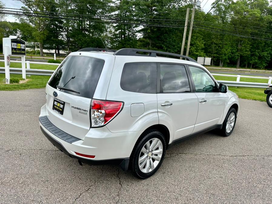 2011 Subaru Forester 2.5X Limited photo