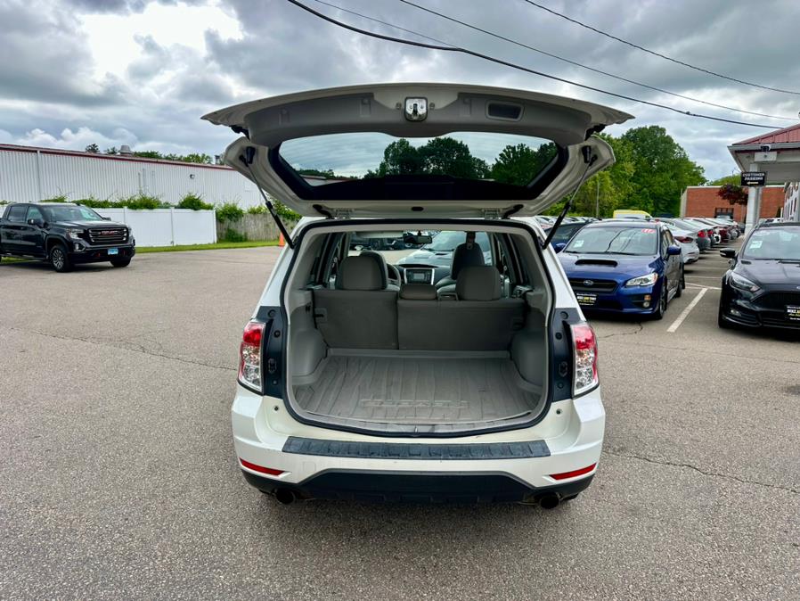 2011 Subaru Forester 2.5X Limited photo