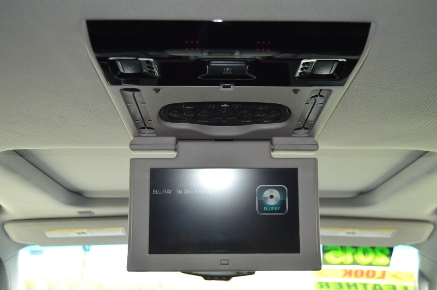 2015 Chevrolet Suburban LTZ 1500 photo