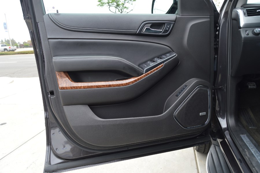 2015 Chevrolet Suburban LTZ 1500 photo