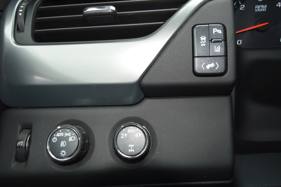 2015 Chevrolet Suburban LTZ 1500 photo
