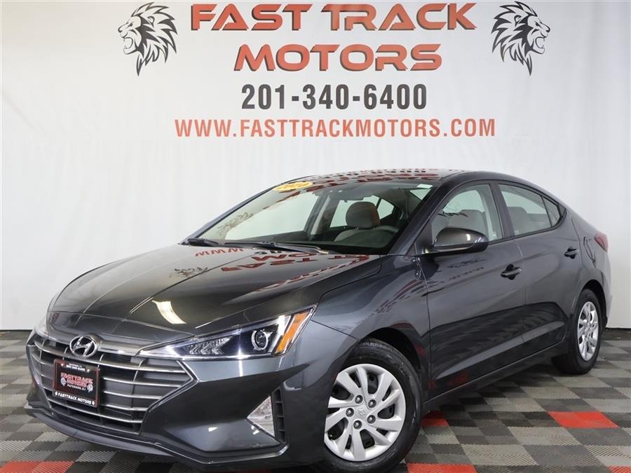 2020 Hyundai Elantra SE photo