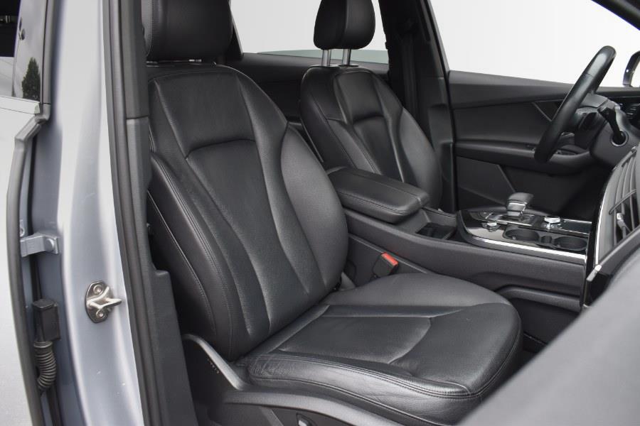 2019 Audi Q7 Premium Plus 55 TFSI quattro photo