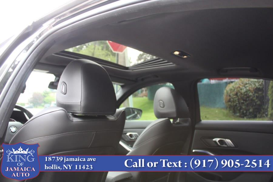 2022 BMW 3-Series 330i xDrive Sedan North Americ photo