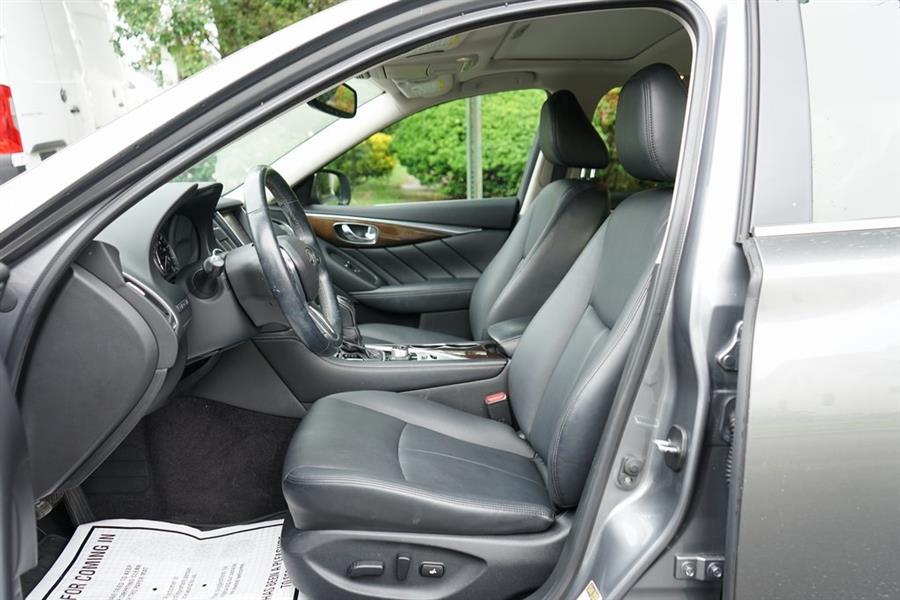 2019 Infiniti Q50 3.0t LUXE photo