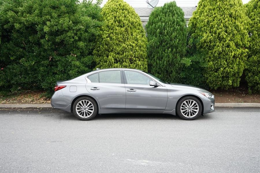 2019 Infiniti Q50 3.0t LUXE photo