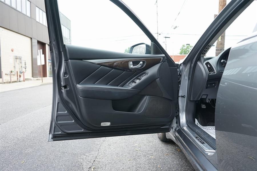 2019 Infiniti Q50 3.0t LUXE photo