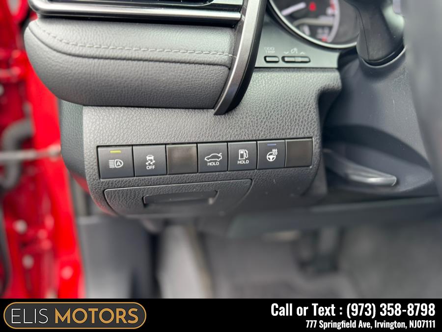 2023 Toyota Camry SE Nightshade Auto AWD (Natl) photo