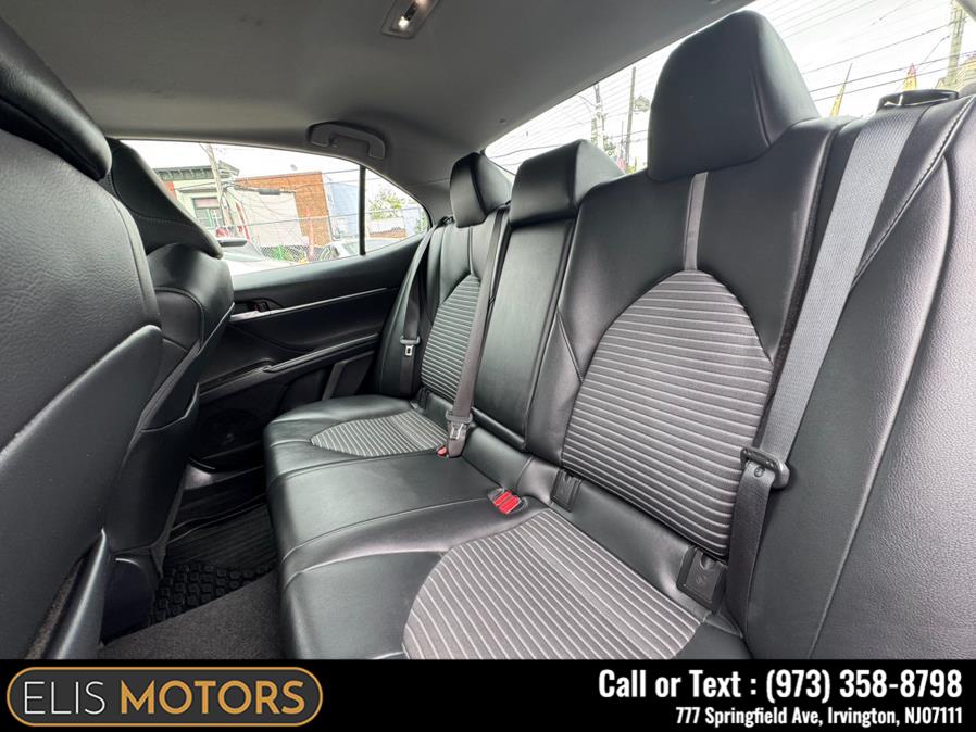 2023 Toyota Camry SE Nightshade Auto AWD (Natl) photo