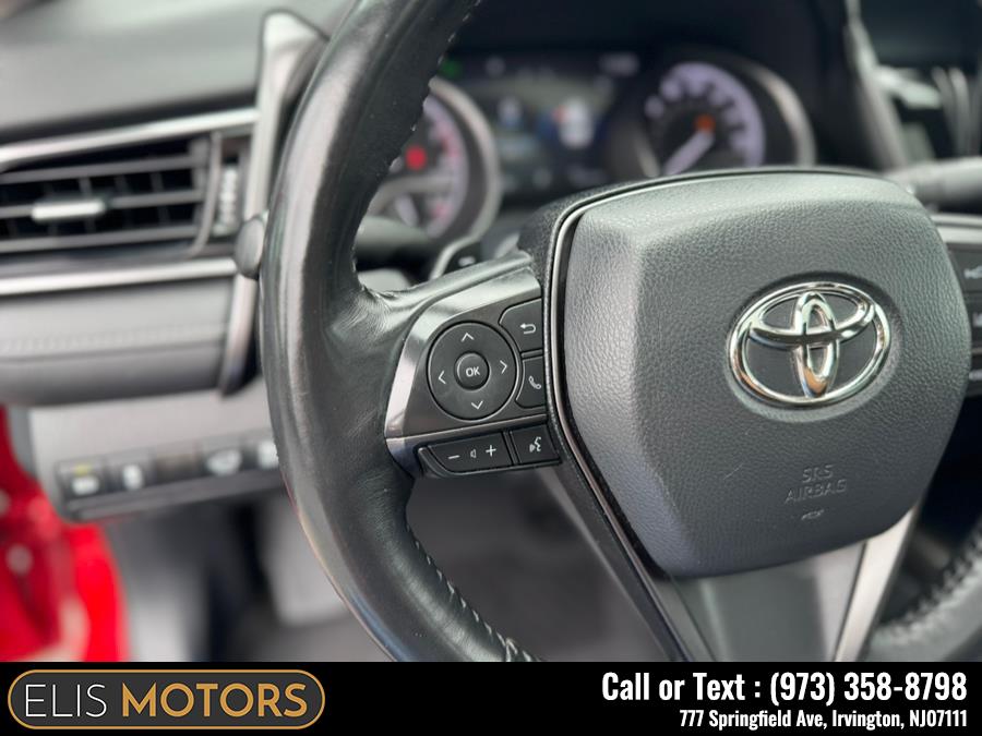 2023 Toyota Camry SE Nightshade Auto AWD (Natl) photo