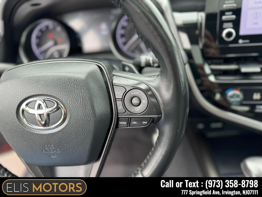 2023 Toyota Camry SE Nightshade Auto AWD (Natl) photo