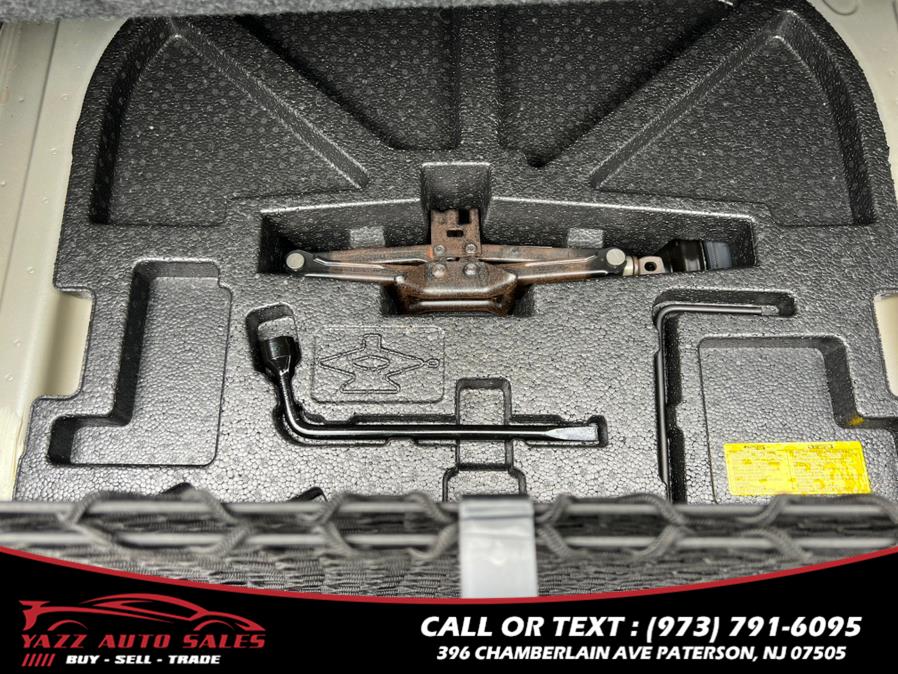 2014 Toyota Camry L photo