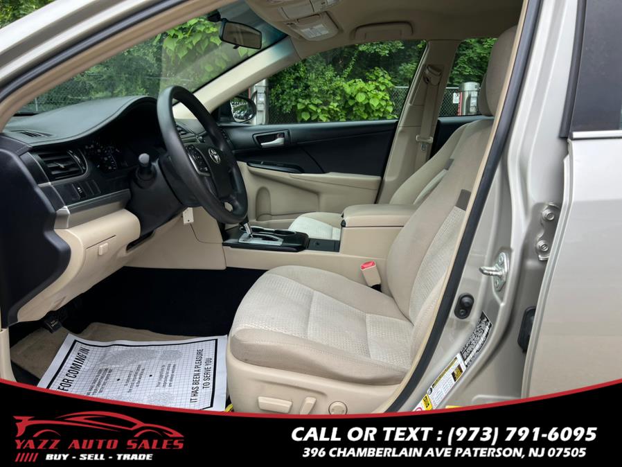 2014 Toyota Camry L photo