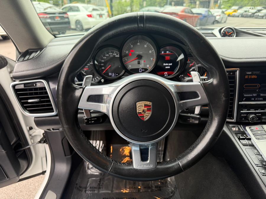 2013 Porsche Panamera 4S photo