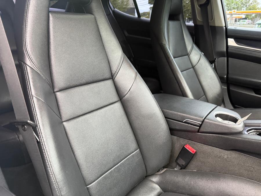 2013 Porsche Panamera 4S photo