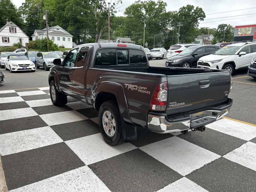 2014 Toyota Tacoma V6 photo
