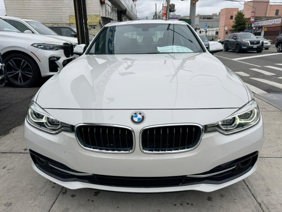 2018 BMW 3-Series 330i xDrive Sedan photo