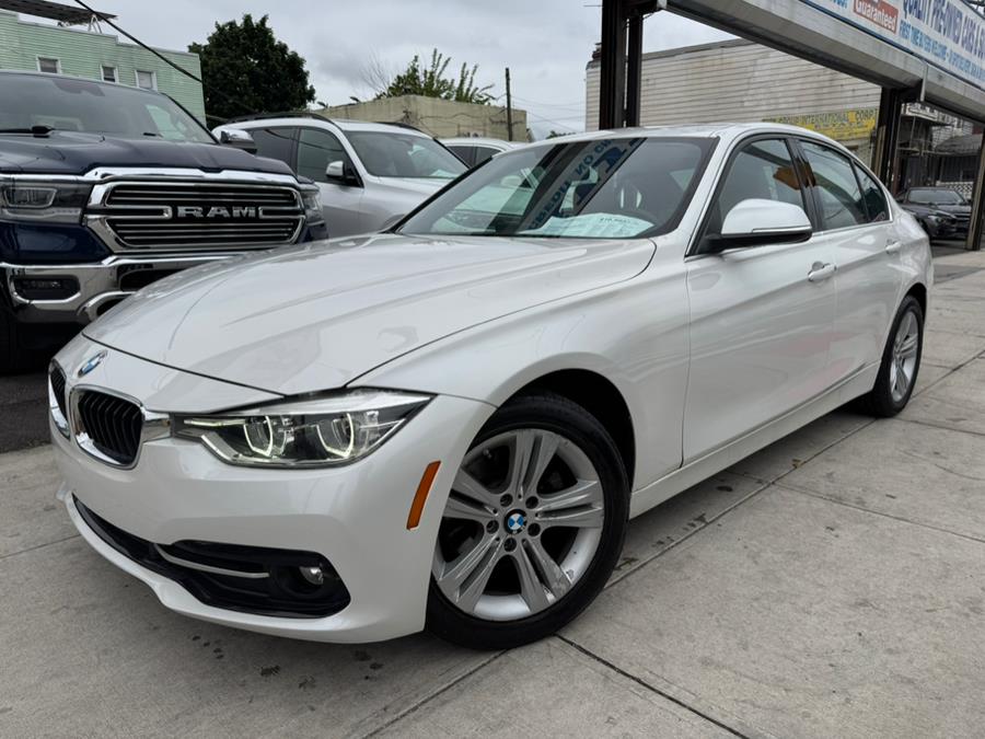 2018 BMW 3-Series 330i xDrive Sedan photo