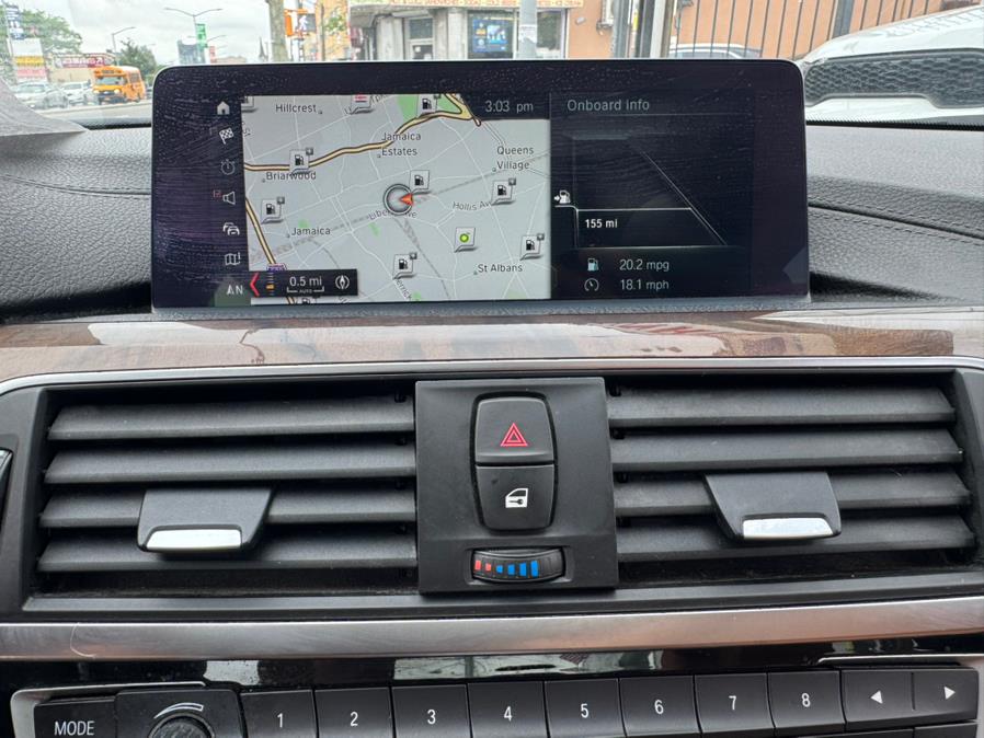 2018 BMW 3-Series 330i xDrive Sedan photo
