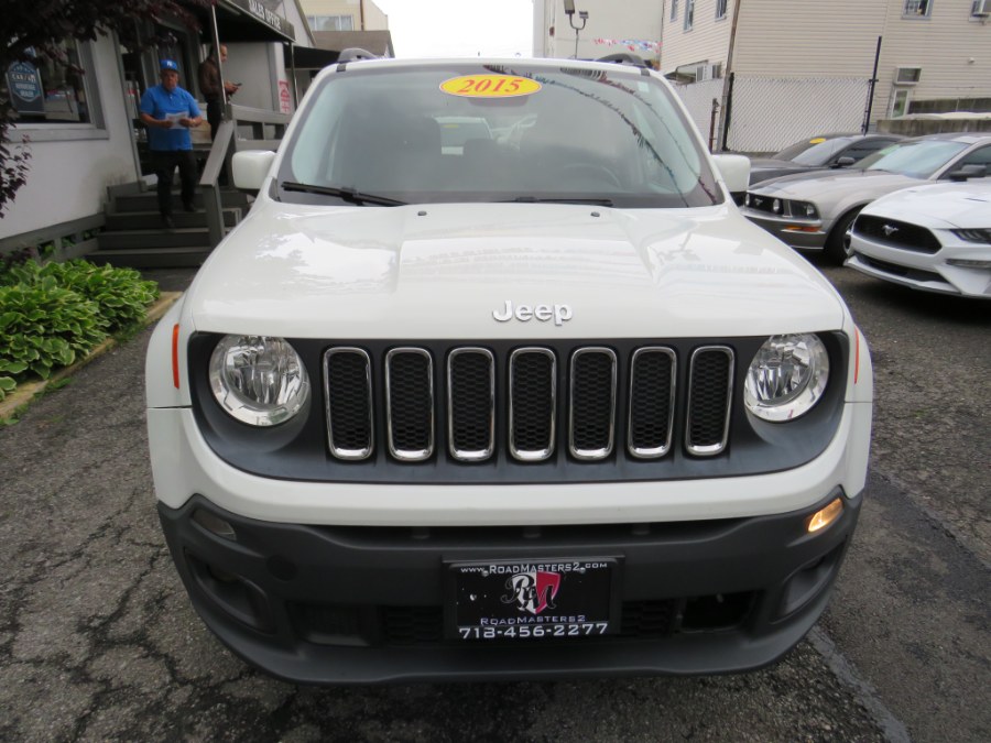 2015 Jeep Renegade 4WD 4dr Latitude photo