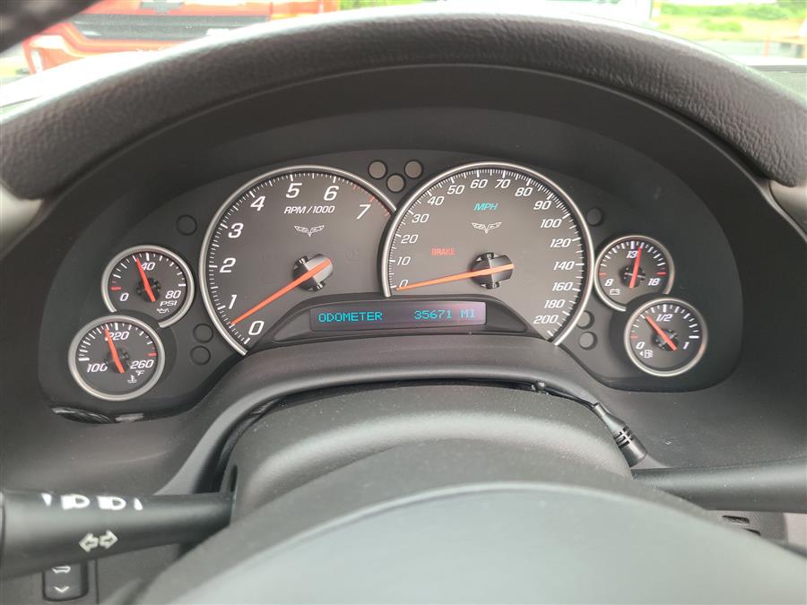 2005 Chevrolet Corvette photo