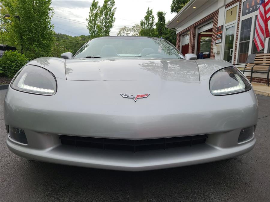 2005 Chevrolet Corvette photo
