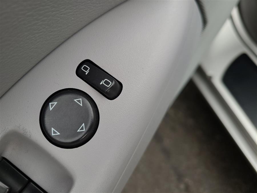 2005 Chevrolet Corvette photo