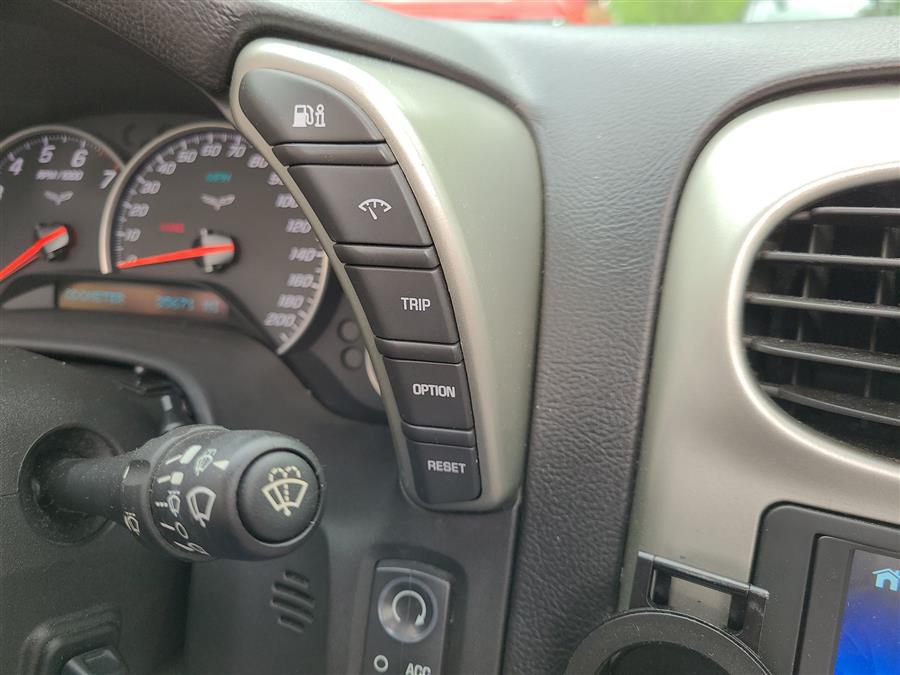 2005 Chevrolet Corvette photo