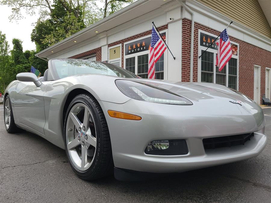 2005 Chevrolet Corvette photo