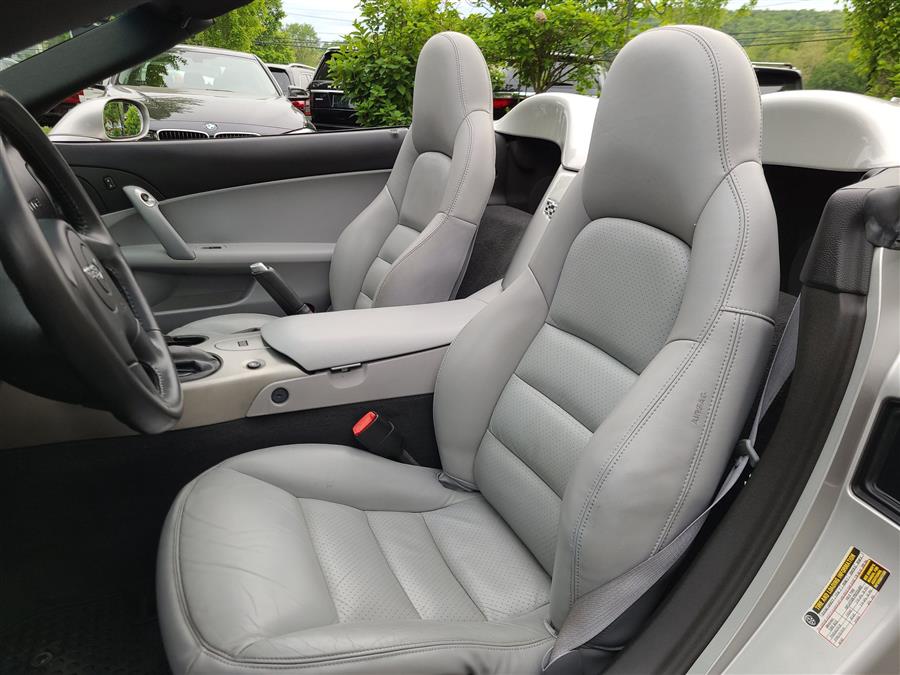 2005 Chevrolet Corvette photo