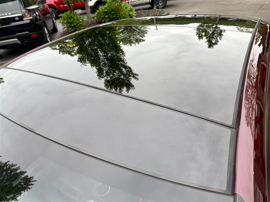 2018 Porsche Panamera 4 AWD photo