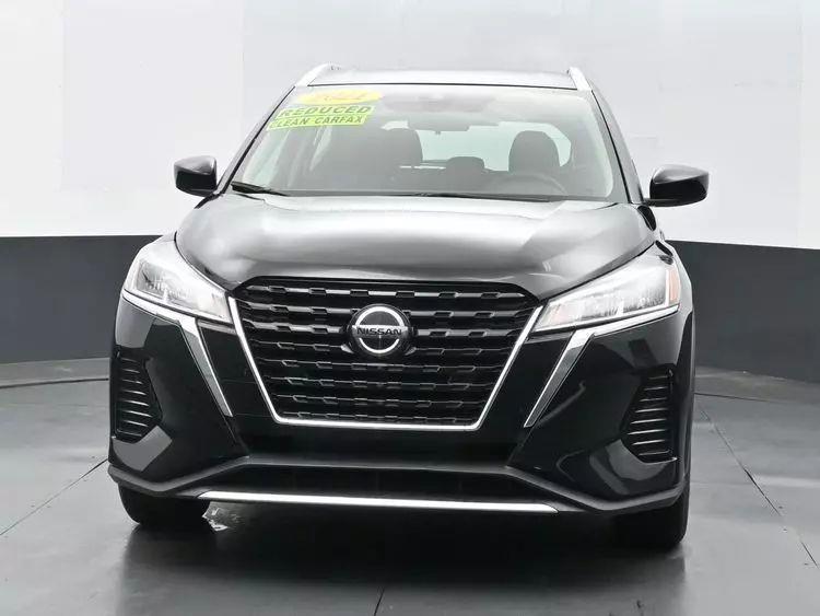 2021 Nissan Kicks SV Sport Utility 4D photo