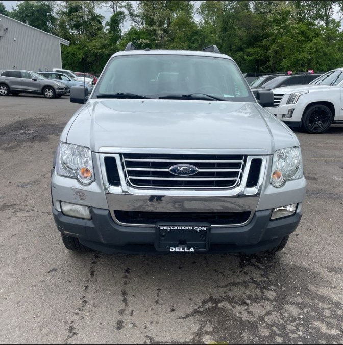 2009 Ford Explorer Sport Trac XLT photo