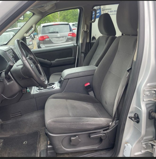 2009 Ford Explorer Sport Trac XLT photo