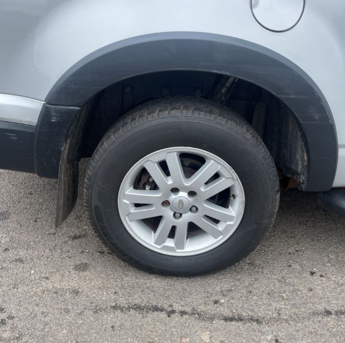 2009 Ford Explorer Sport Trac XLT photo