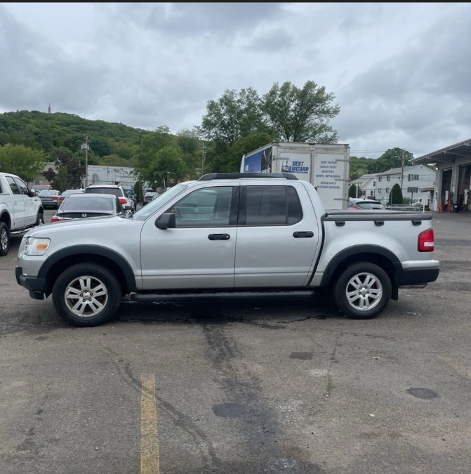2009 Ford Explorer Sport Trac XLT photo