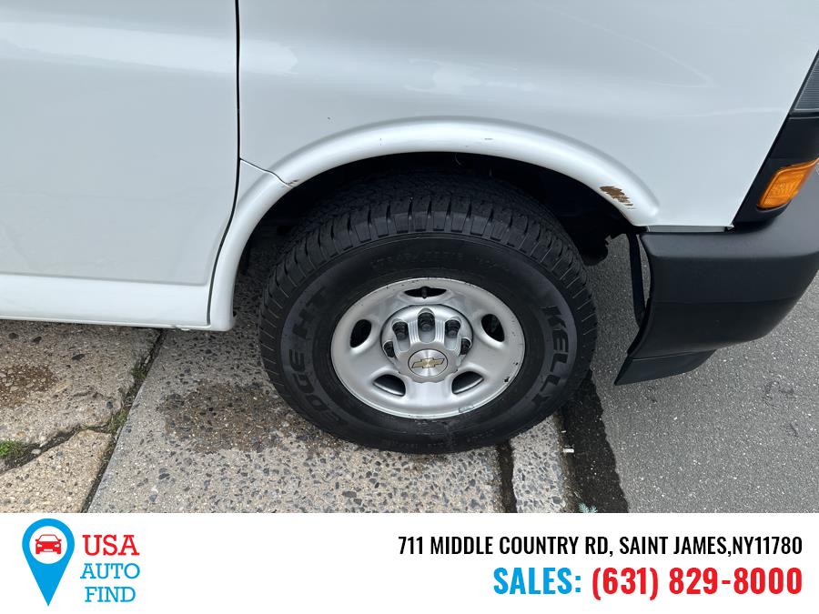 2019 Chevrolet Express Cargo Van RWD 2500 135