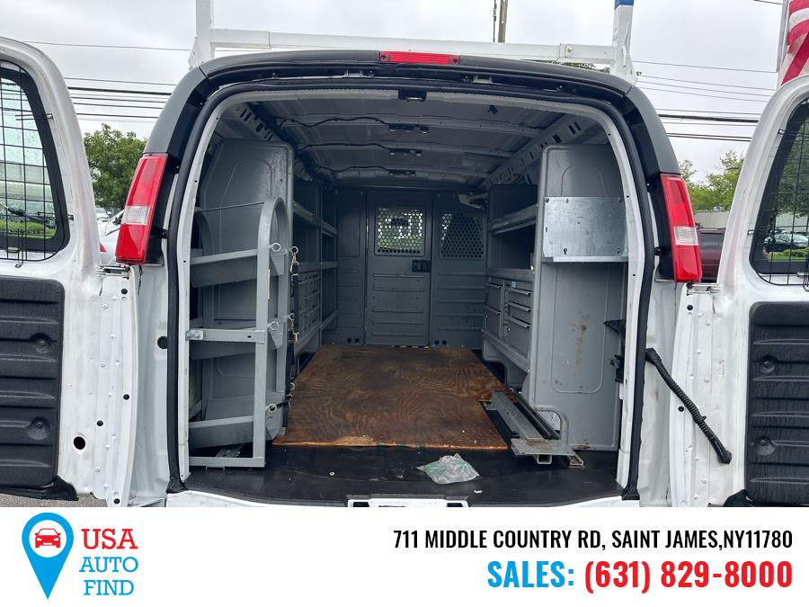 2019 Chevrolet Express Cargo Van RWD 2500 135