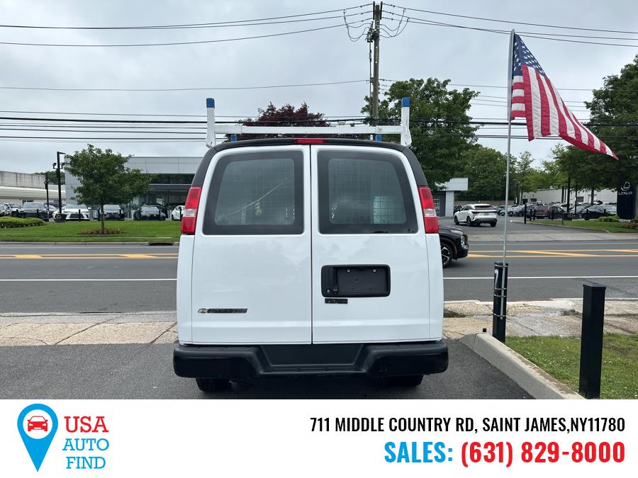 2019 Chevrolet Express Cargo Van RWD 2500 135