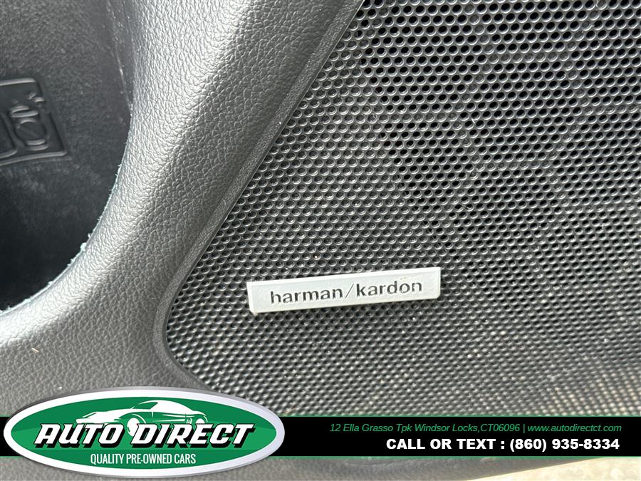2015 Subaru Outback 4dr Wgn 2.5i Limited PZEV photo