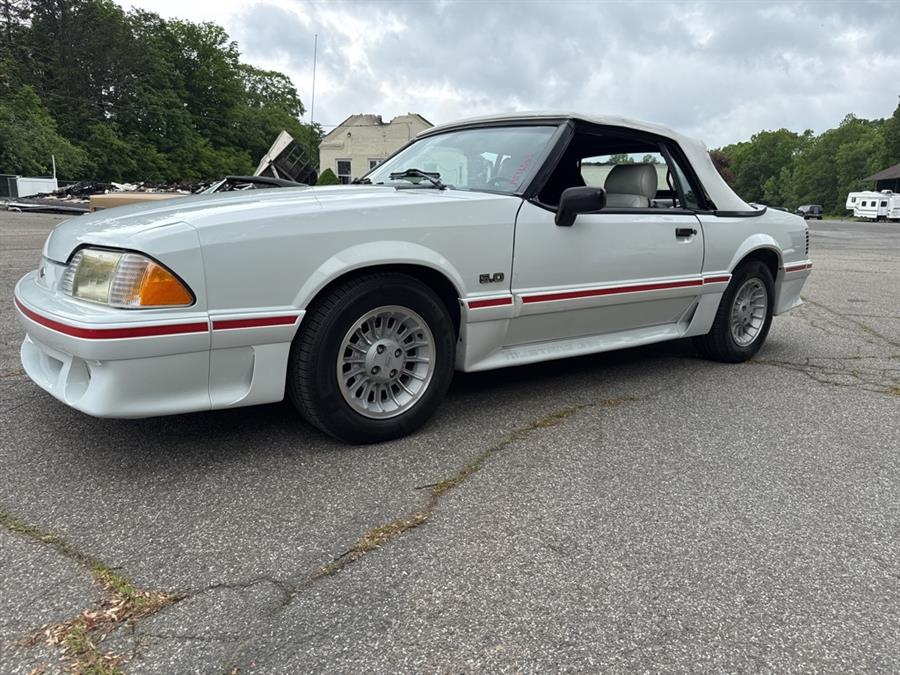 White 1989 Ford Mustang GT Convertible RWD Convertible Rear-Wheel Drive Automatic