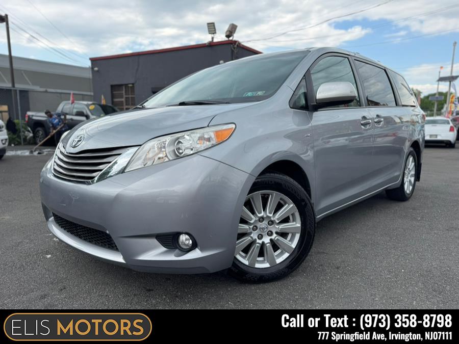 2017 Toyota Sienna Limited AWD 7-Passenger (Natl) photo