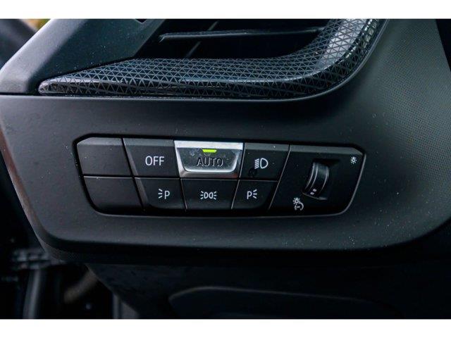 2022 BMW 2 Series 228i xDrive photo