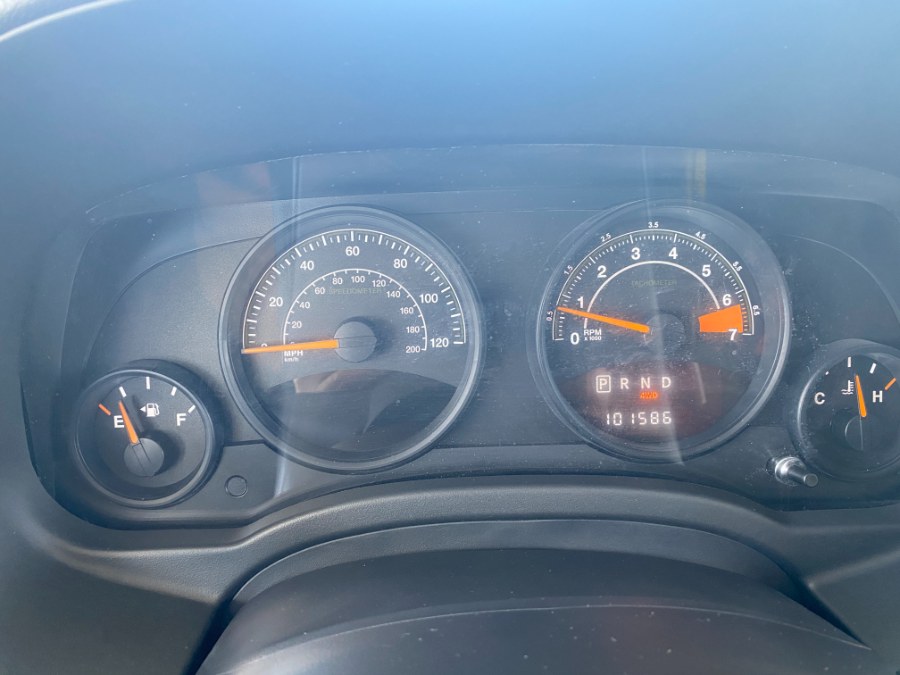 2015 Jeep Compass 4WD 4dr Sport photo
