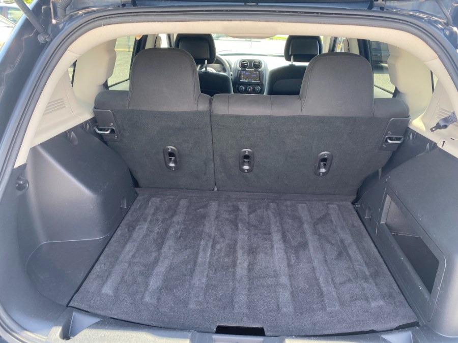 2015 Jeep Compass 4WD 4dr Sport photo