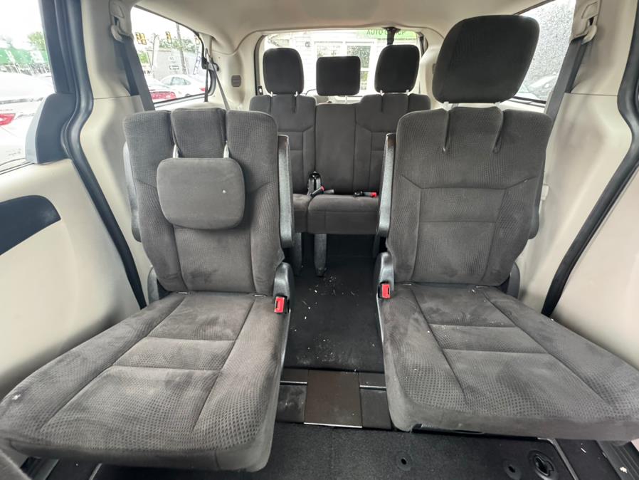 2016 Dodge Grand Caravan 4dr Wgn SXT photo